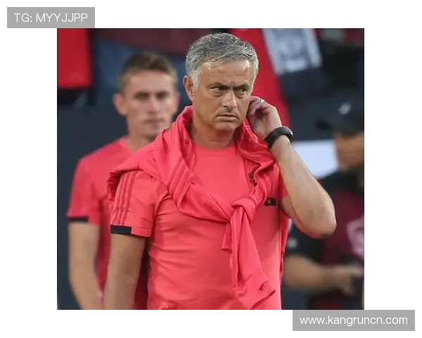 前竞购者批评曼联重金投入却忽视团队建设成果不彰 前竞购者批评曼联重金投入却忽视团队建设成果不彰